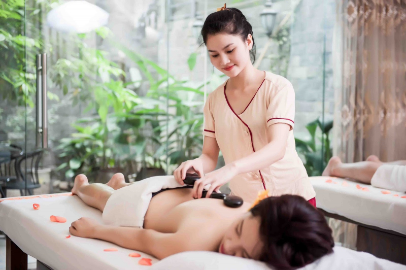 Mẫu 10: Đồng phục nhân viên massage