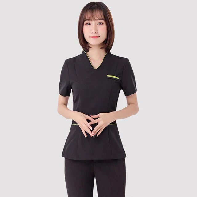 Những nhà hàng, khách sạn lớn sẽ có đồng phục cao cấp hơn Những nhà hàng, khách sạn lớn sẽ có đồng phục cao cấp hơn