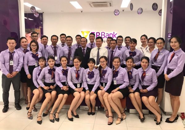 Thiết kế đồng phục công ty chuyên nghiệp Thiết kế đồng phục công ty chuyên nghiệp